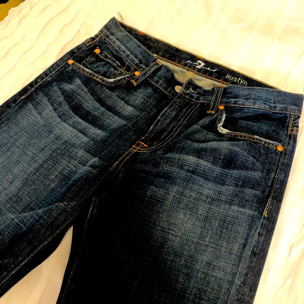 7 for All Mankind Austyn Jeans in Dark Wash with Light Threading
